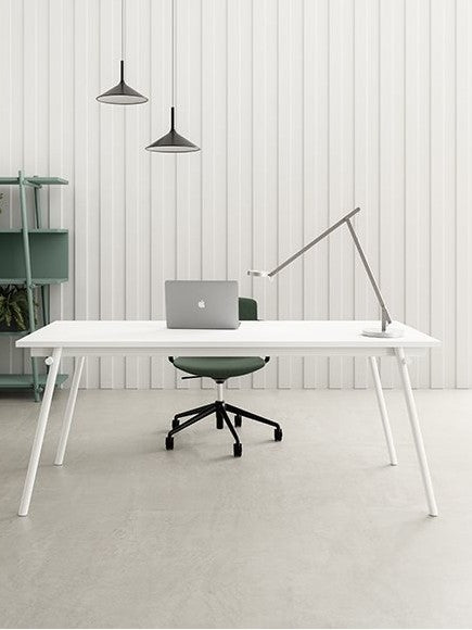Scrivania Node compatta per home office