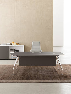 Scrivania direzionale Regina di prestigio con piano Soft Touch